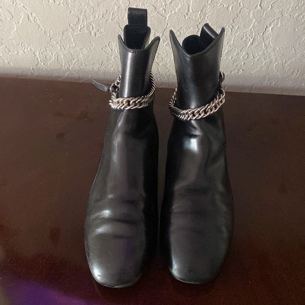 Alexander Wang Iggy ankle boots black
leather Rhodium chains 40.5/9-9.5 $795 - Picture 6 of 16